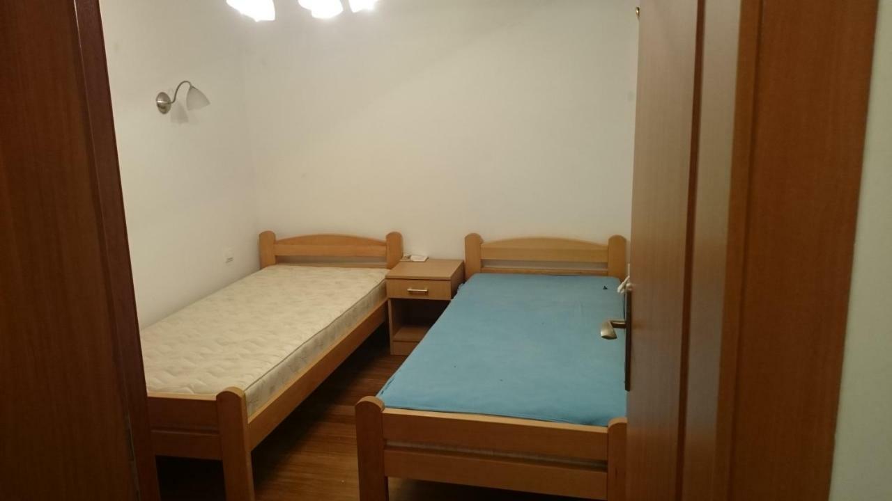 Bg Villa, Apartment L ストモレ エクステリア 写真
