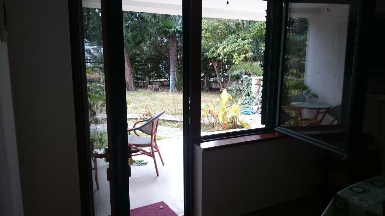 Bg Villa, Apartment L ストモレ エクステリア 写真